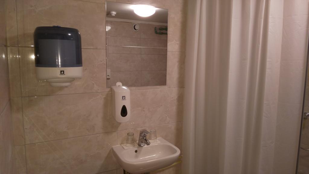 100 Iceland Hotel Reykjavik Ngoại thất bức ảnh